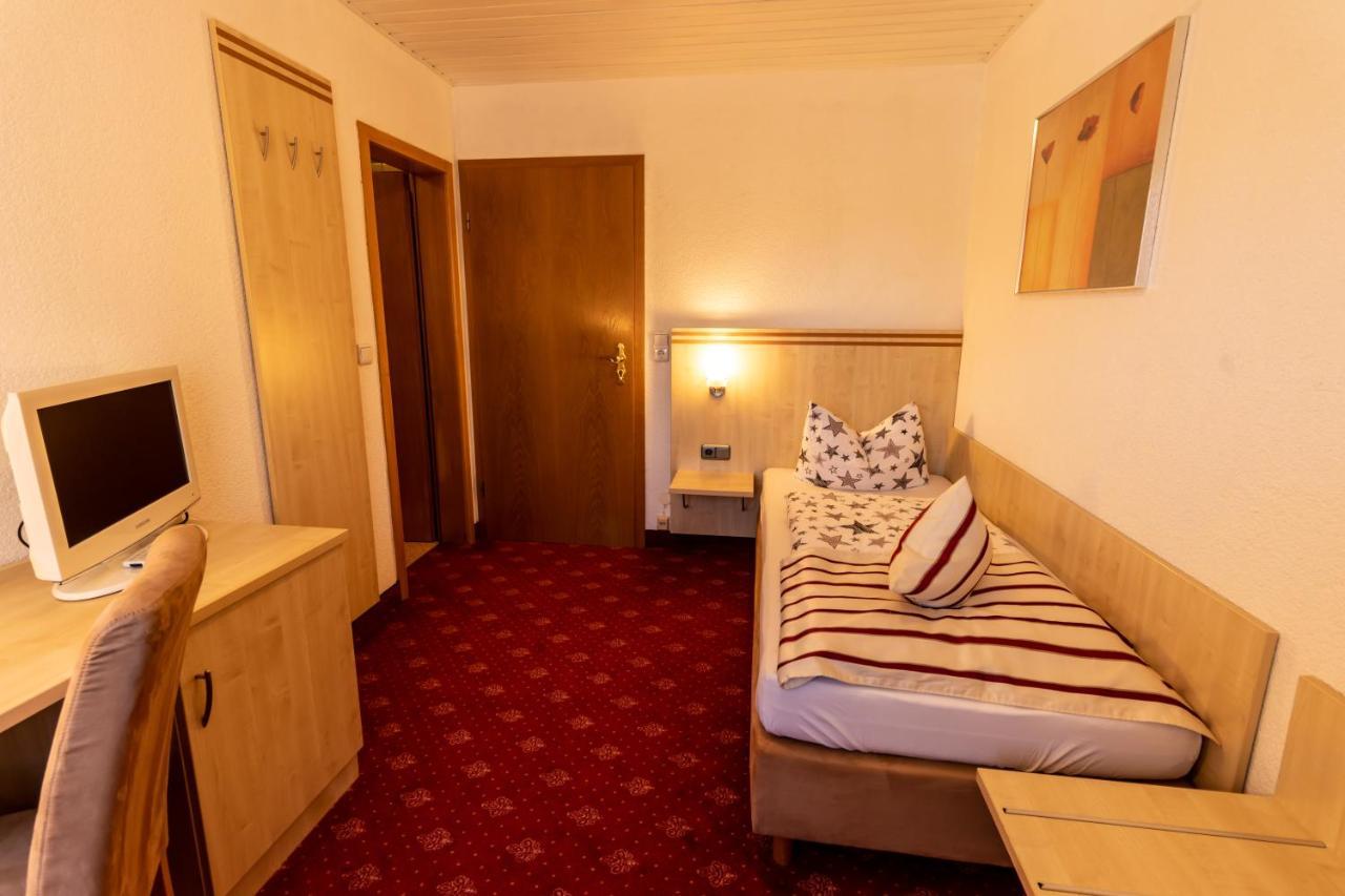 Landhotel Kuehler Grund 그라젤렌바흐 외부 사진